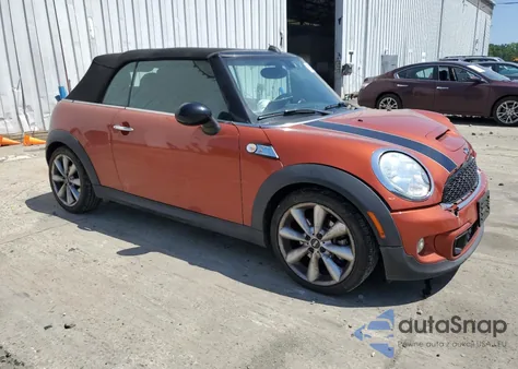 2015 Mini Cooper S z USA, uszkodzony, nr VIN WMWZP3C58FT708433